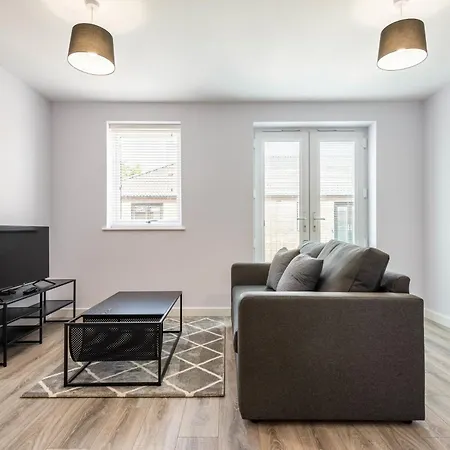 Fabulous 1 Bedroom In