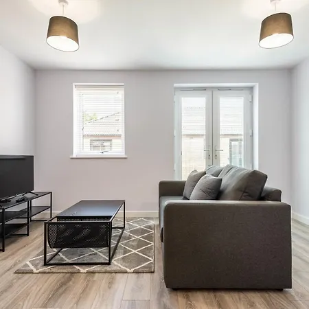 Fabulous 1 Bedroom In
