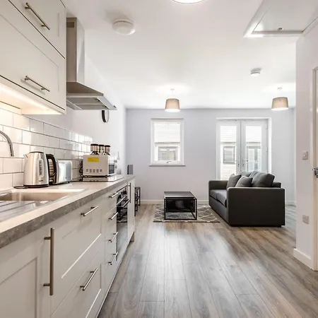 Fabulous 1 Bedroom In York